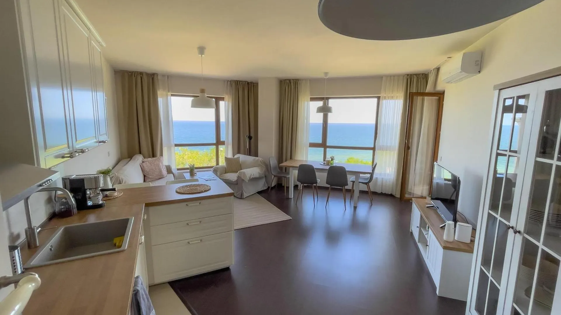 Cabacum Beach Residence Ap.19 Varna
